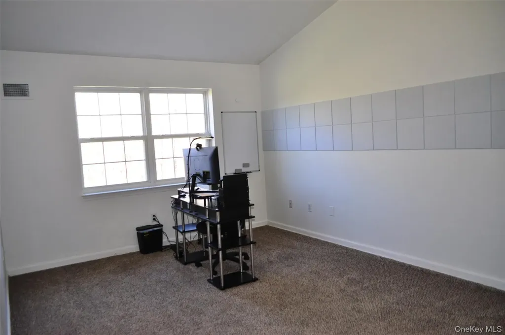 162 Pinebrook Drive Hyde Park NY 12538