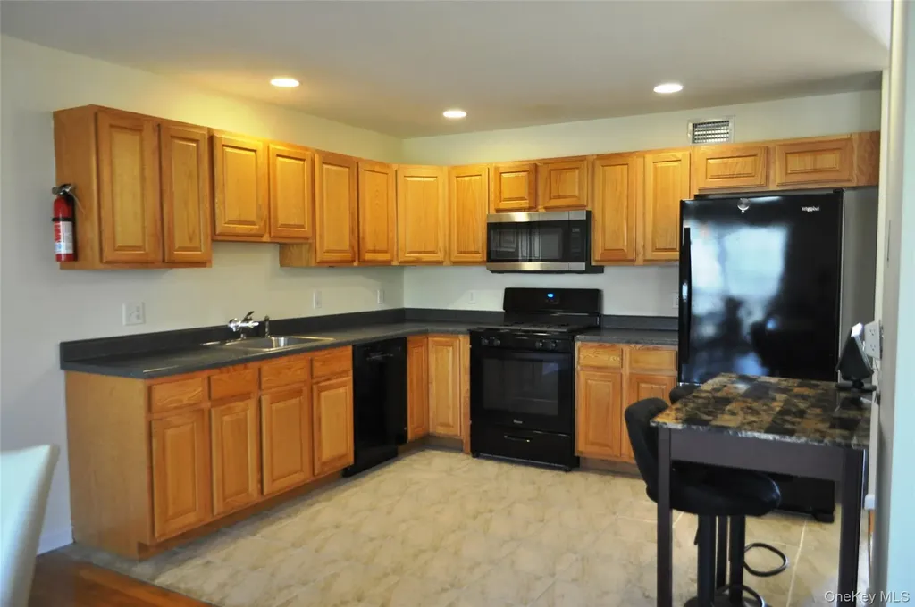 162 Pinebrook Drive Hyde Park NY 12538