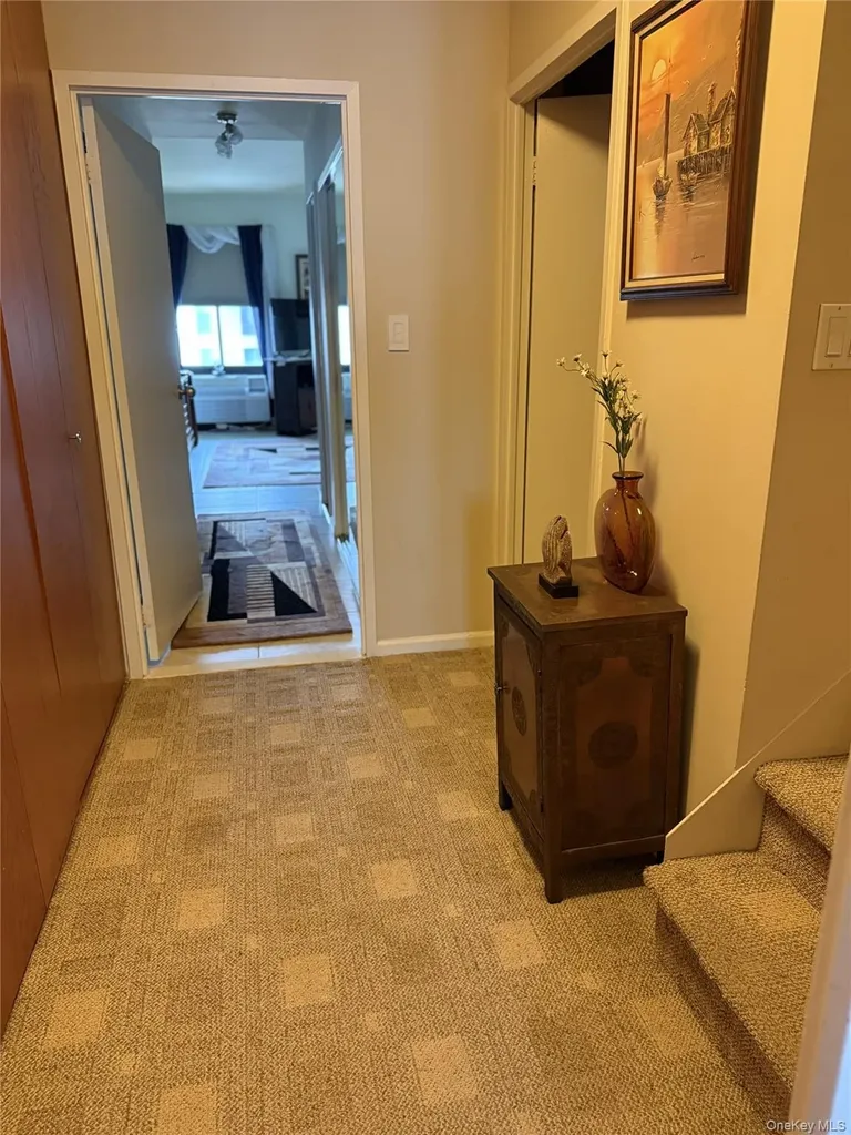 100 W Broadway Long Beach NY 11561