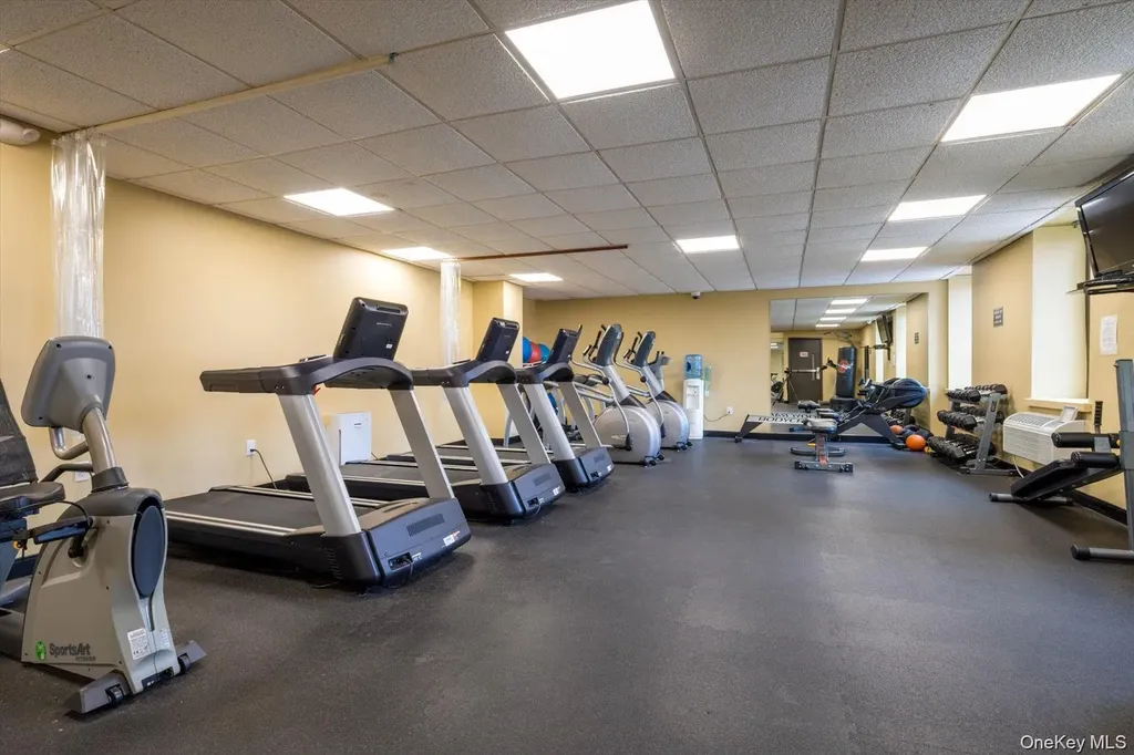 100 W Broadway Long Beach NY 11561
