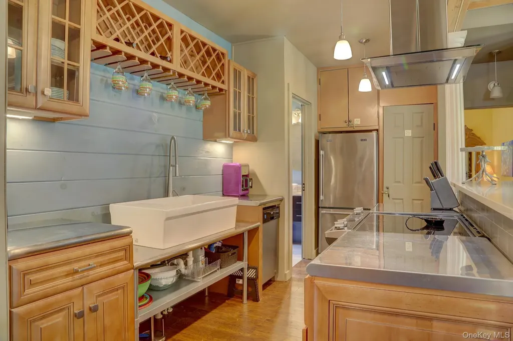 18 Stagecoach Lane Amenia NY 12501