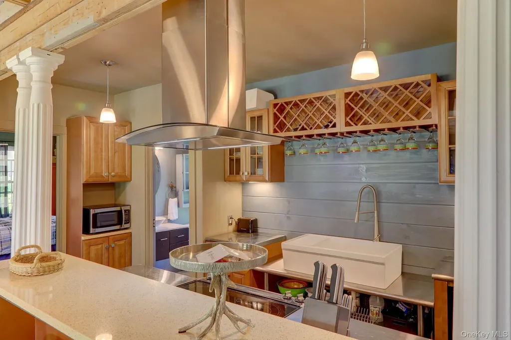 18 Stagecoach Lane Amenia NY 12501