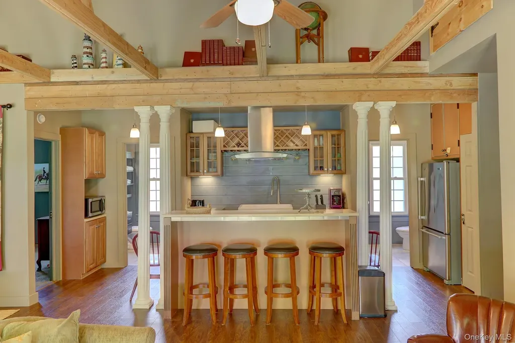 18 Stagecoach Lane Amenia NY 12501