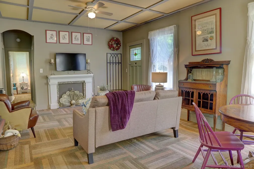 18 Stagecoach Lane Amenia NY 12501