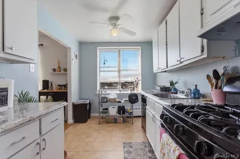 37 Summit Avenue Port Chester NY 10573