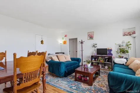 37 Summit Avenue Port Chester NY 10573