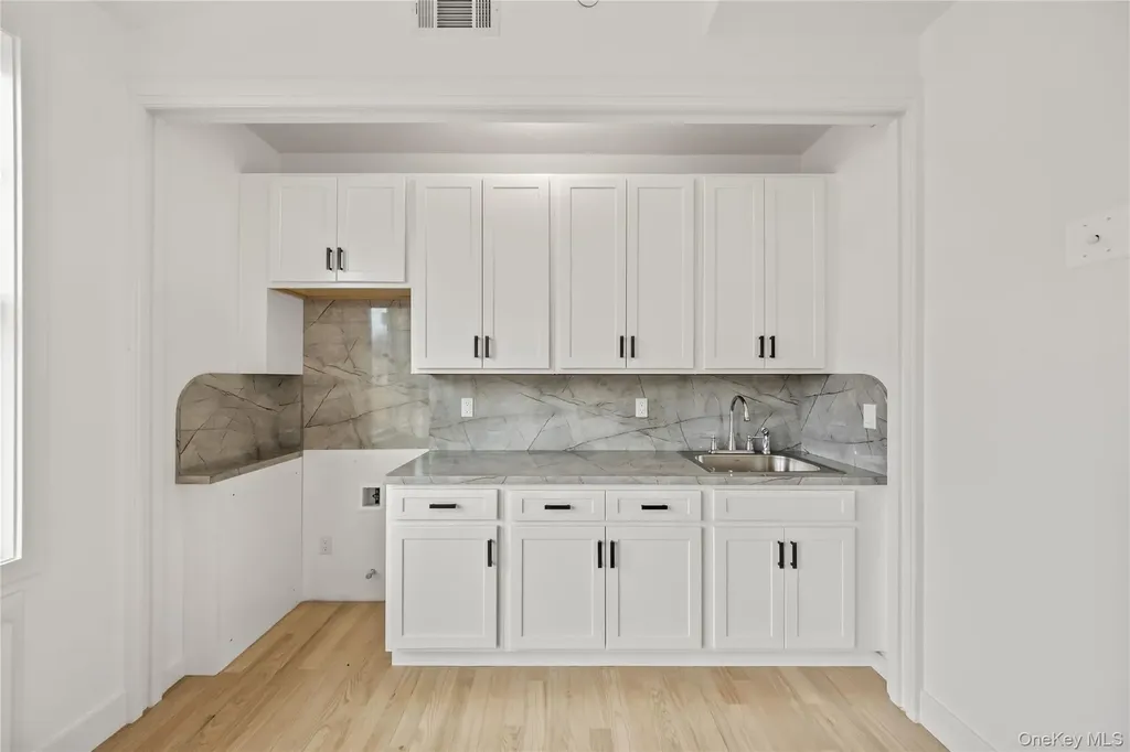 23 Singer Avenue Spring Valley NY 10977