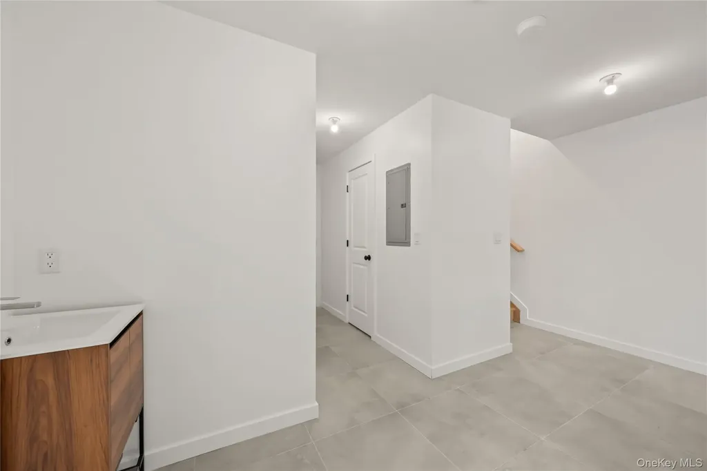 23 Singer Avenue Spring Valley NY 10977