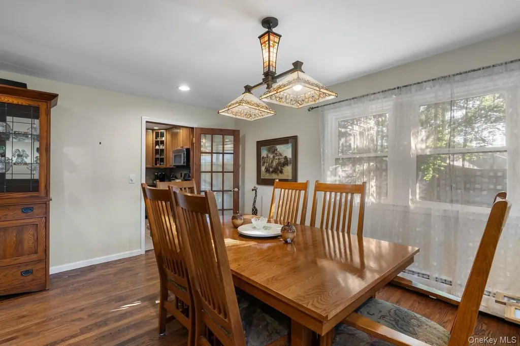 931 Mckinley Street Peekskill NY 10566
