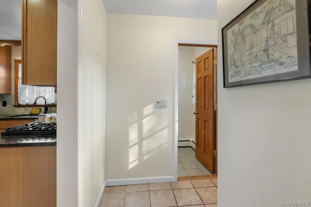 931 Mckinley Street Peekskill NY 10566