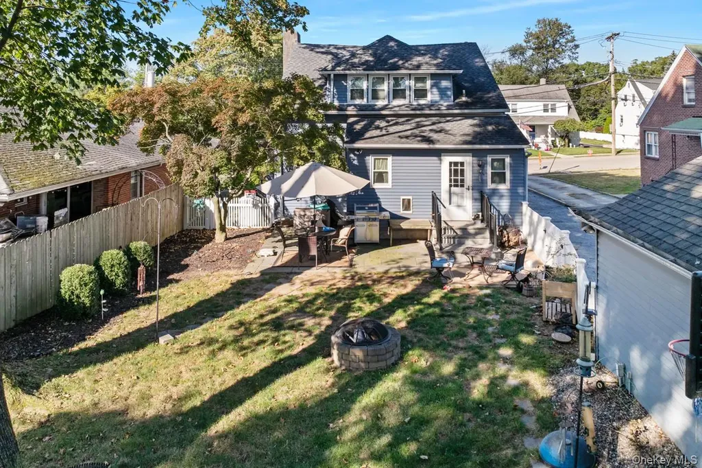 931 Mckinley Street Peekskill NY 10566