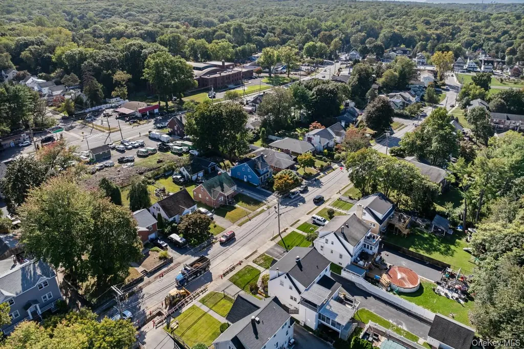 931 Mckinley Street Peekskill NY 10566