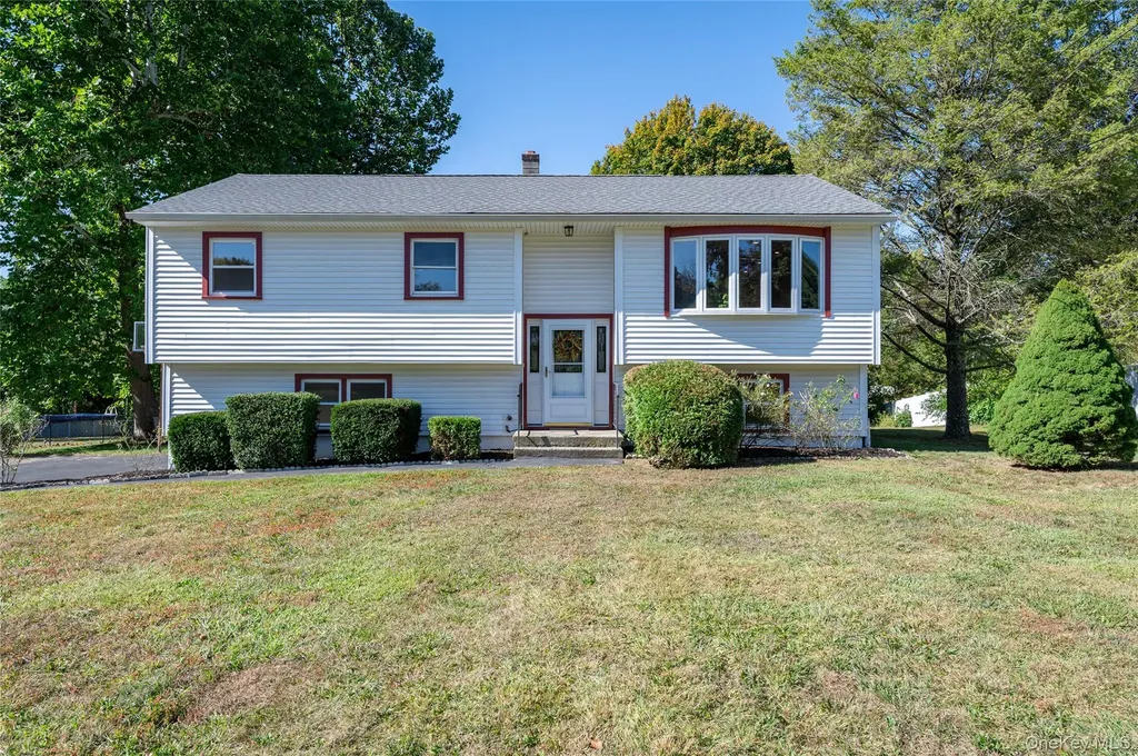 53 Friendly Road Mahopac NY 10541