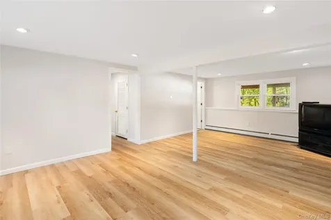 53 Friendly Road Mahopac NY 10541