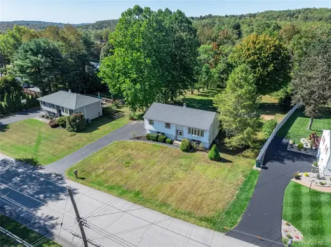 53 Friendly Road Mahopac NY 10541