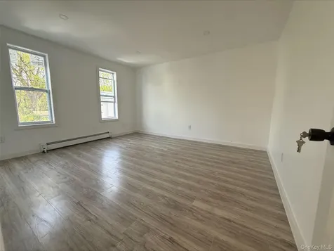 33 Jarrold Street Kingston NY 12401