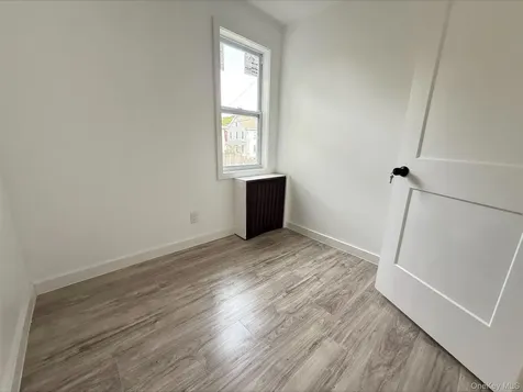 33 Jarrold Street Kingston NY 12401