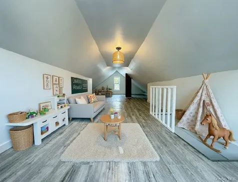 33 Jarrold Street Kingston NY 12401