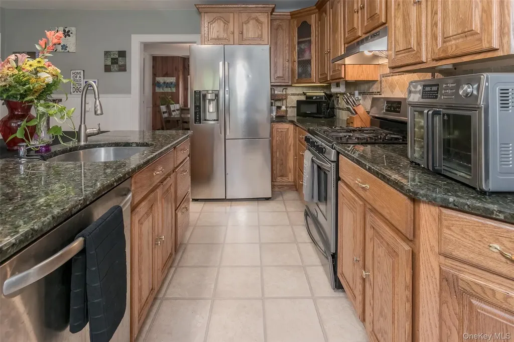 229 Pulaski Highway Pine Island NY 10969