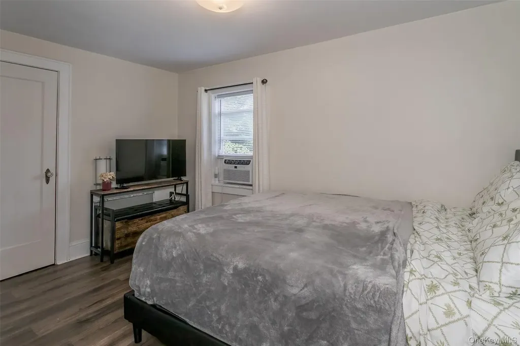 229 Pulaski Highway Pine Island NY 10969