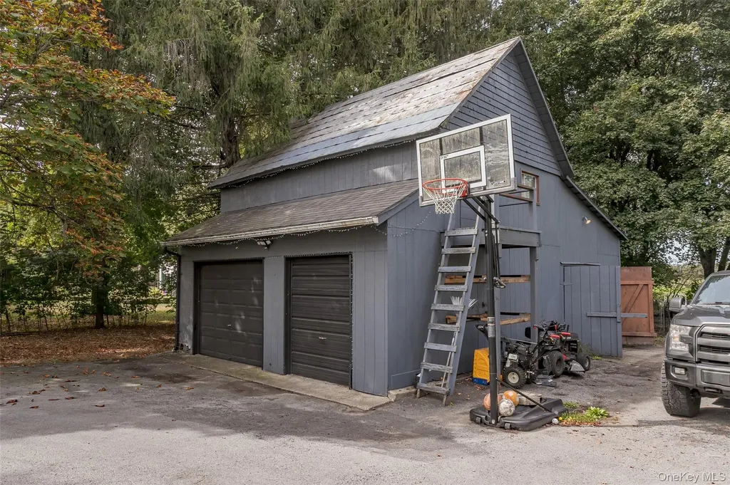 229 Pulaski Highway Pine Island NY 10969