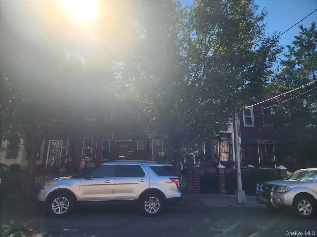 111-16 43rd Avenue Corona NY 11368