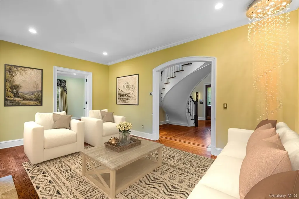 2 Heathcote Drive Mount Kisco NY 10549