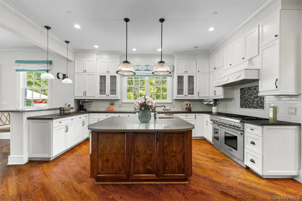 2 Heathcote Drive Mount Kisco NY 10549