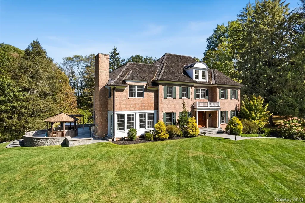 2 Heathcote Drive Mount Kisco NY 10549