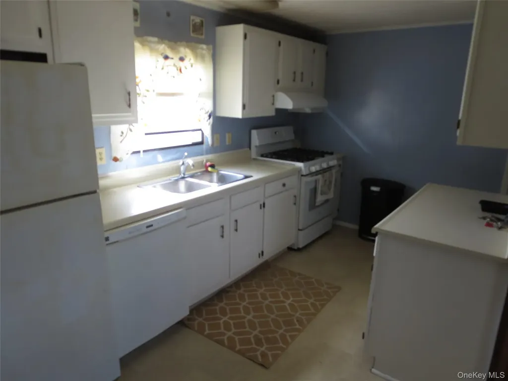 108 Bluebird Way Dover Plains NY 12522