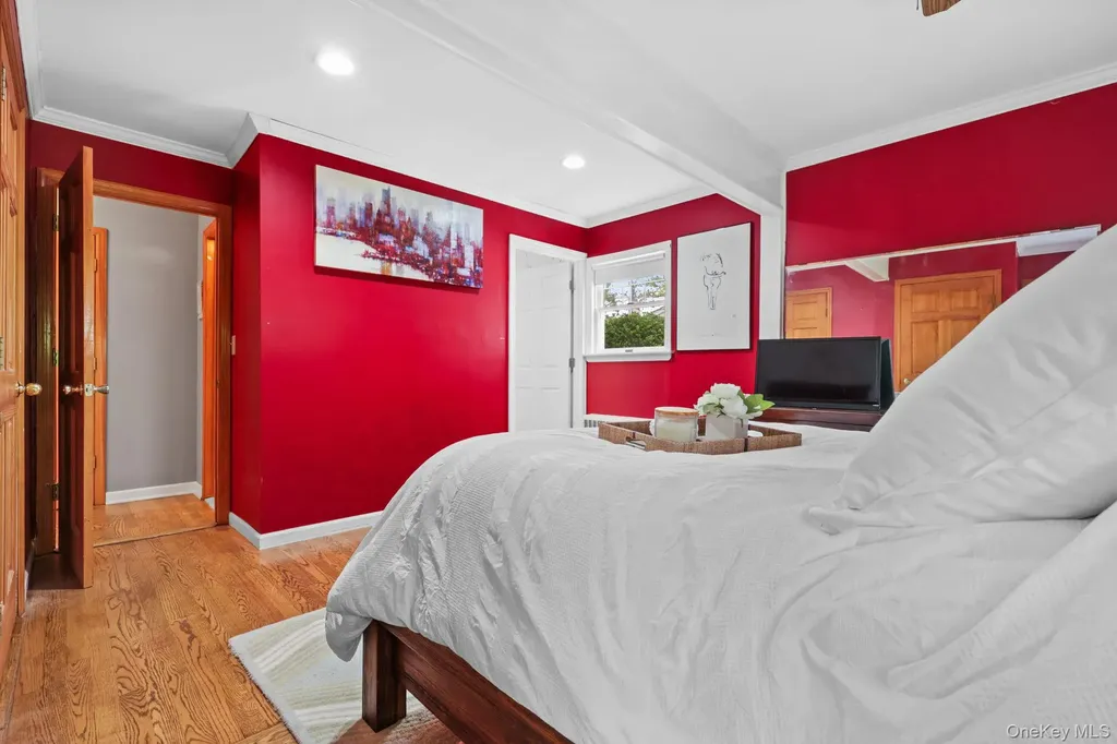 404 Manhattan Avenue Hawthorne NY 10532