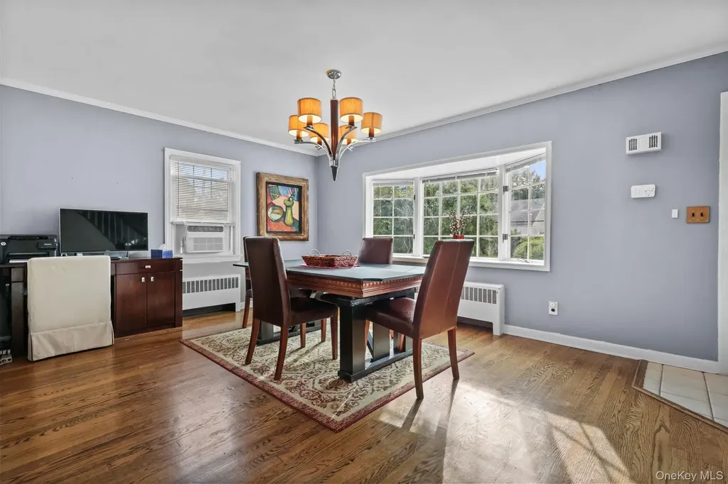 404 Manhattan Avenue Hawthorne NY 10532