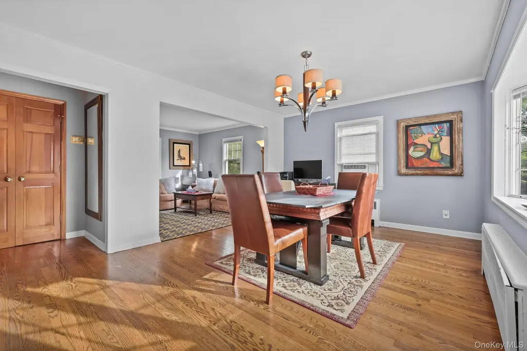 404 Manhattan Avenue Hawthorne NY 10532