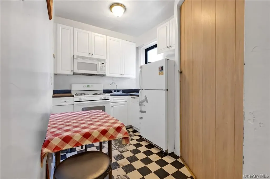 3111 Brighton 1st Place Brooklyn NY 11235