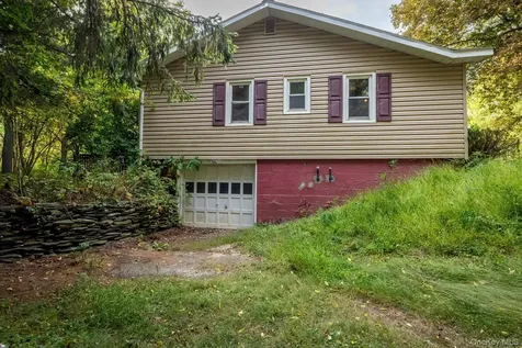 240 Stevers Crossing Road Hudson NY 12534