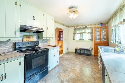 240 Stevers Crossing Road Hudson NY 12534