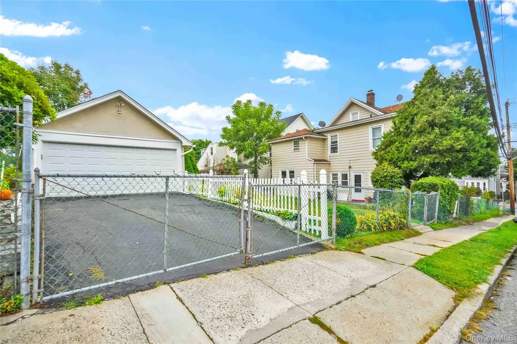 139 Spring Street Ossining NY 10562