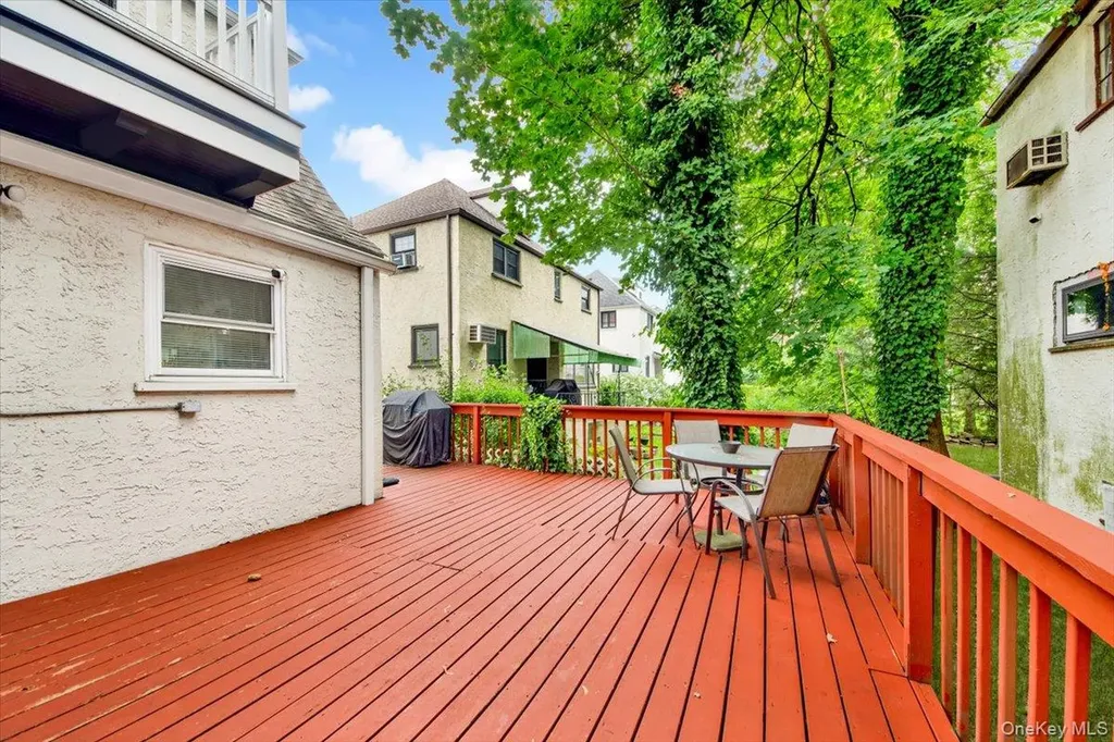 105 Frederick Place Mount Vernon NY 10552