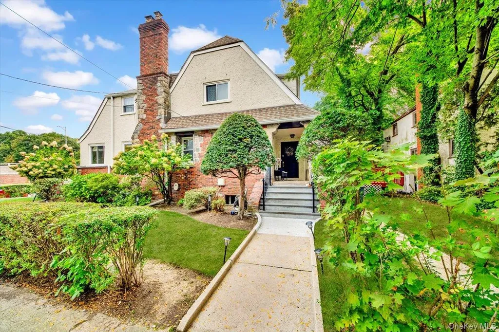 105 Frederick Place Mount Vernon NY 10552