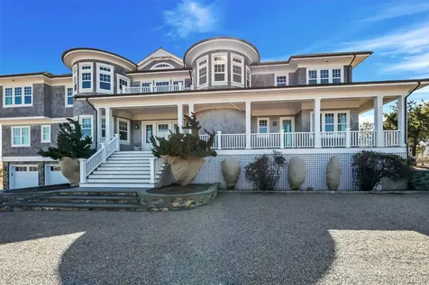 19 Dune Road East Quogue NY 11942