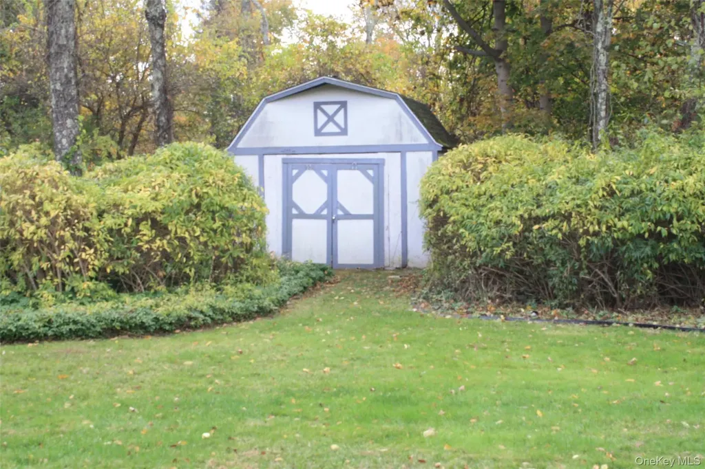 395 Mooney Hill Road Patterson NY 12563