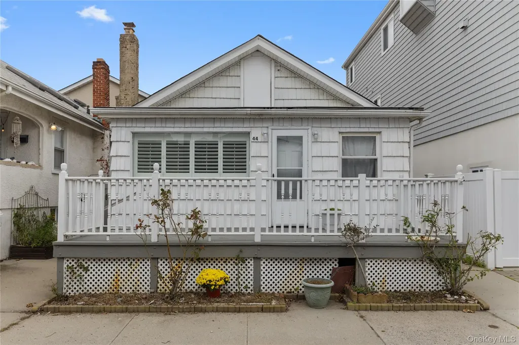 44 Nevada Avenue Long Beach NY 11561