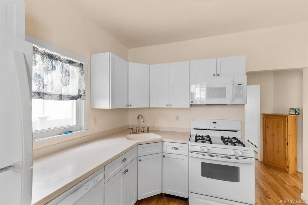 44 Nevada Avenue Long Beach NY 11561