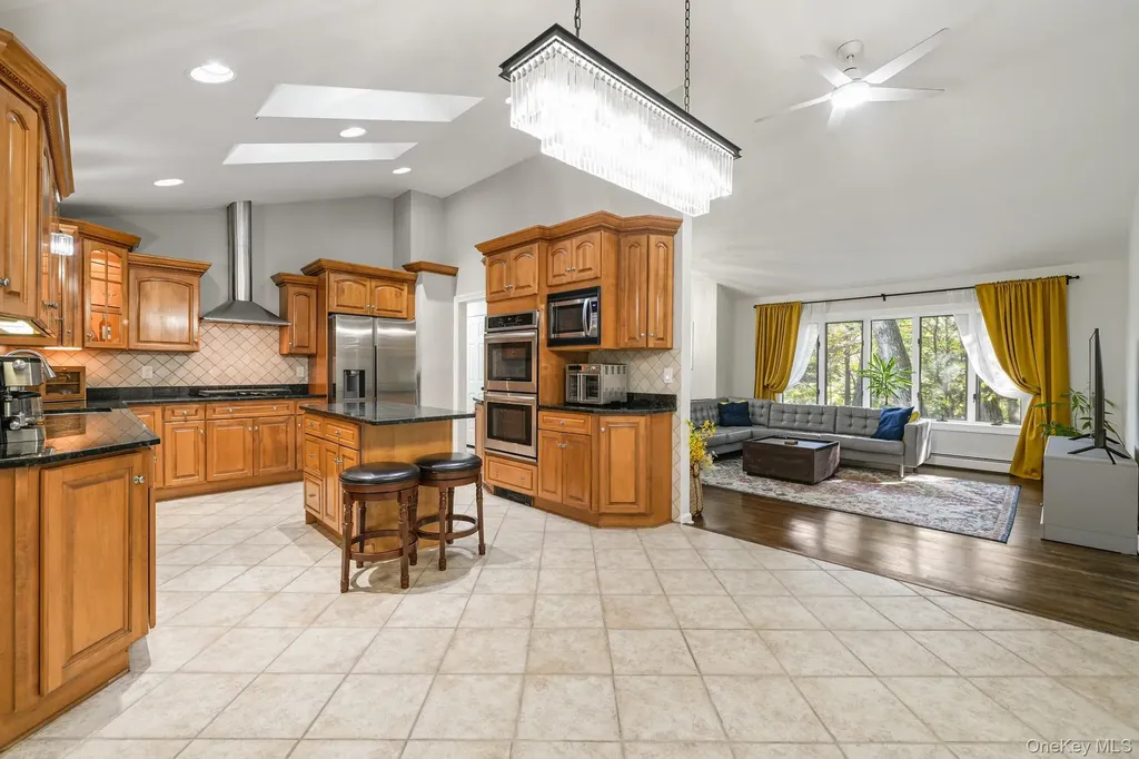 1179 E Mombasha Road Monroe NY 10950