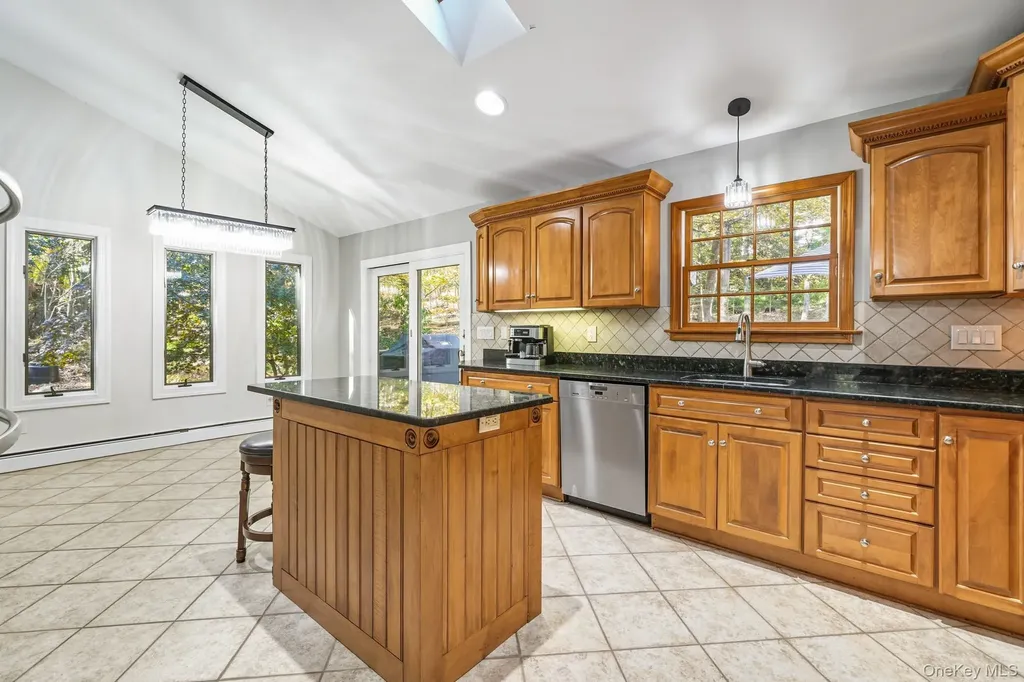 1179 E Mombasha Road Monroe NY 10950
