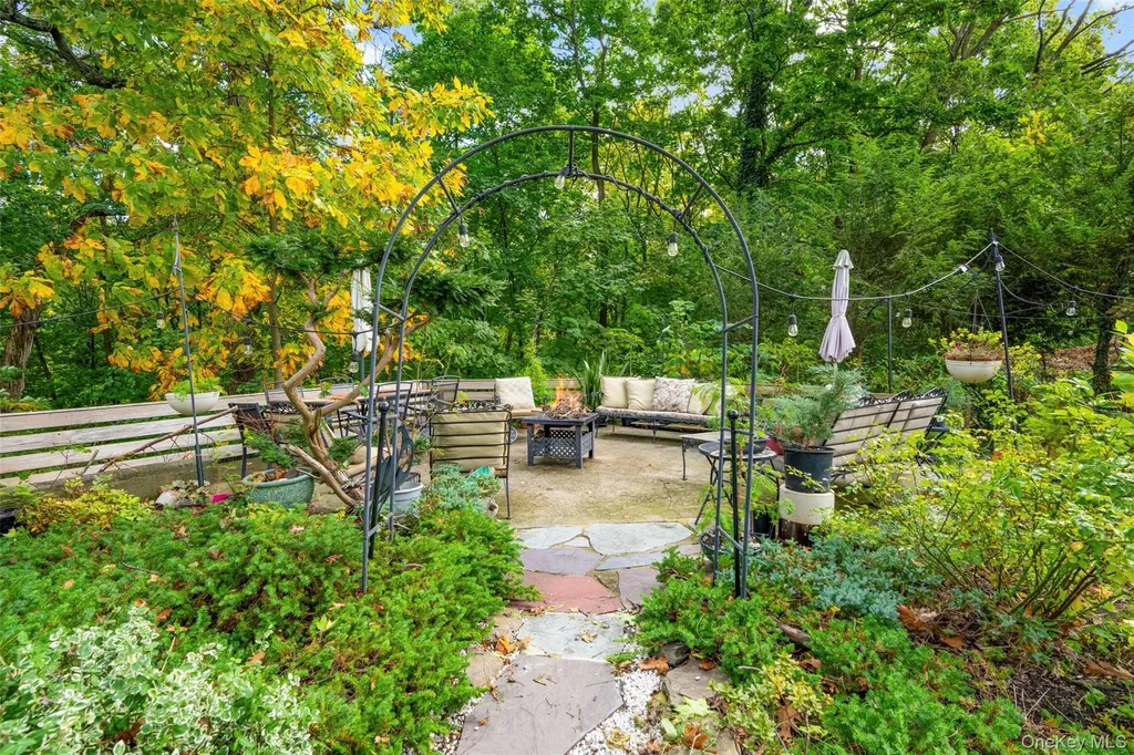 420 Grant Terrace Mamaroneck NY 10543