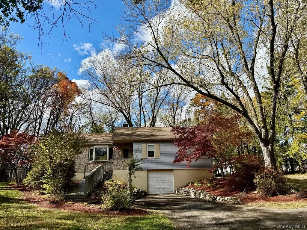 43 Kobelt Drive Wallkill NY 12589