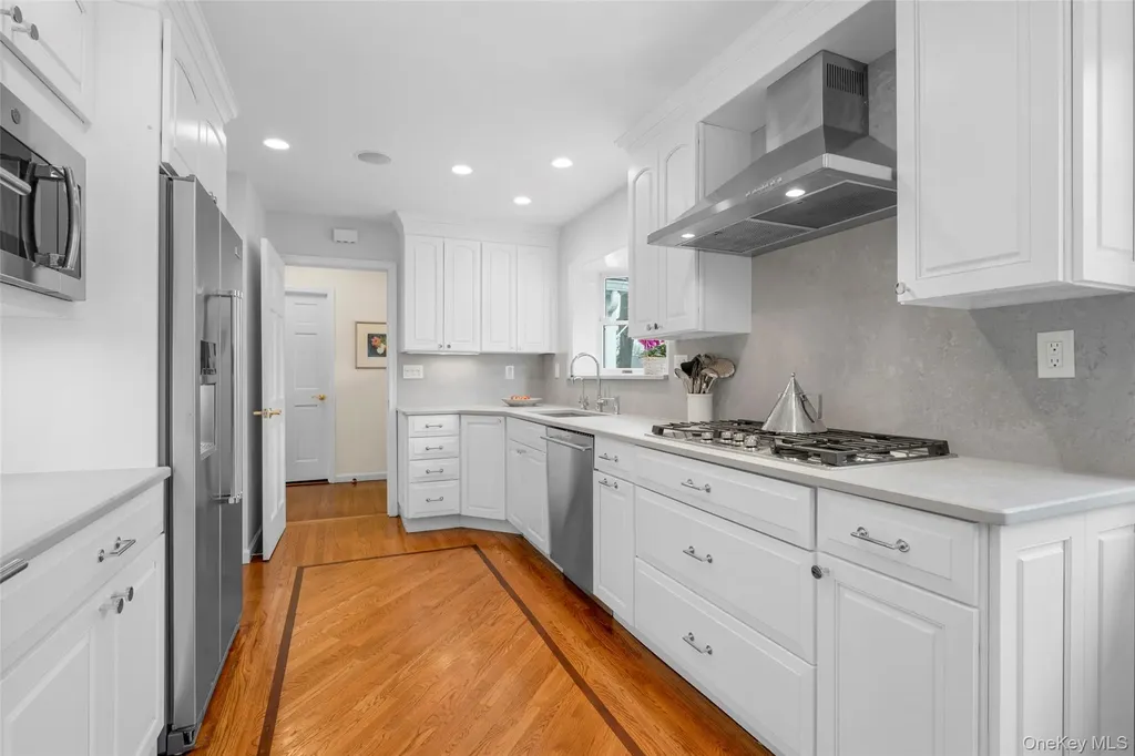 4 Highridge Road Larchmont NY 10538