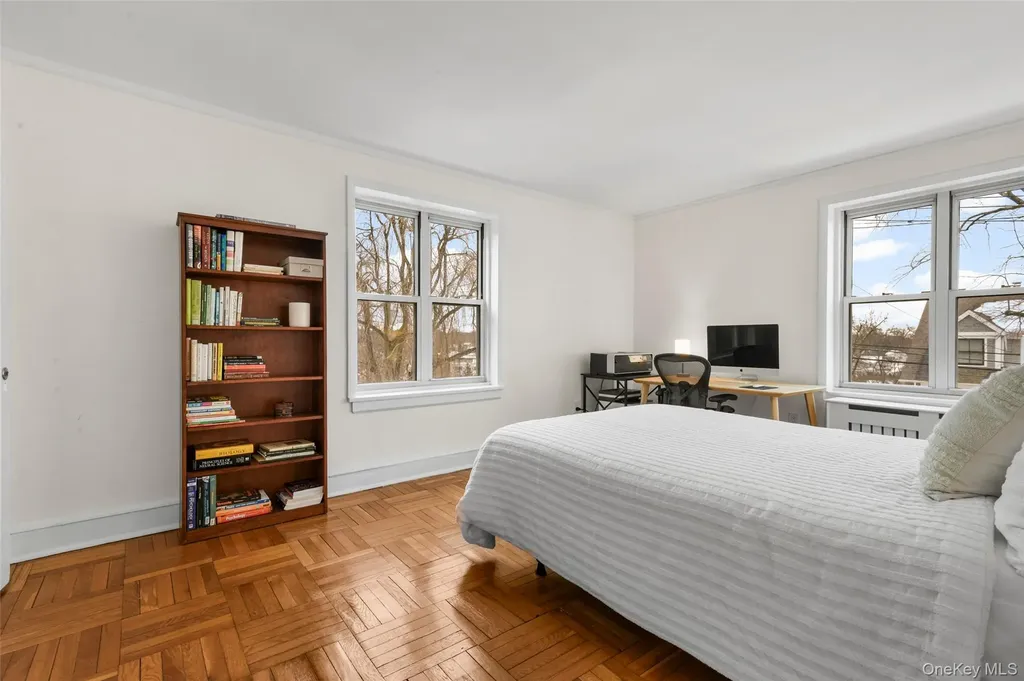 910 Stuart Avenue Mamaroneck NY 10543