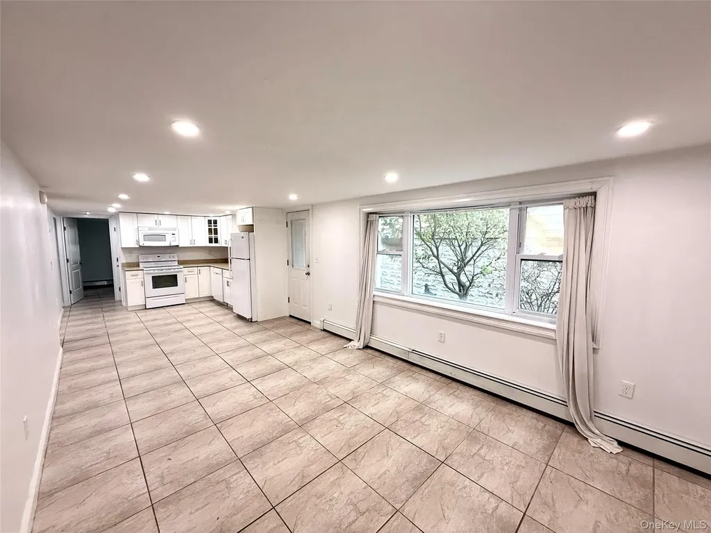 48 Illinois Avenue Long Beach NY 11561